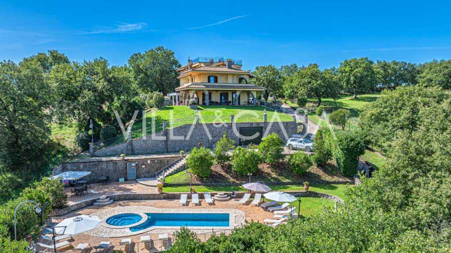 Vila v Montefiascone na prodej