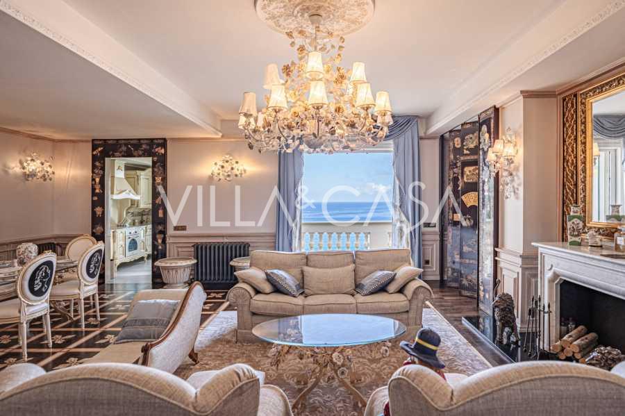 Luxusní penthouse v Ospedaletti na prodej