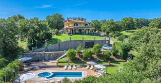 Vila v Montefiascone na prodej