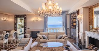 Luxusní penthouse v Ospedaletti na prodej