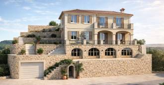 Vila v Bordighera k úplné rekonstrukci.